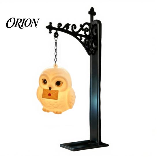 Magical Lantern for Reading Nook Hanging Magic Owl Bird Deer Bookend Lamp, Gothic Metal Bookshelf Light, Relaxed Light Den Vintage Library Animal