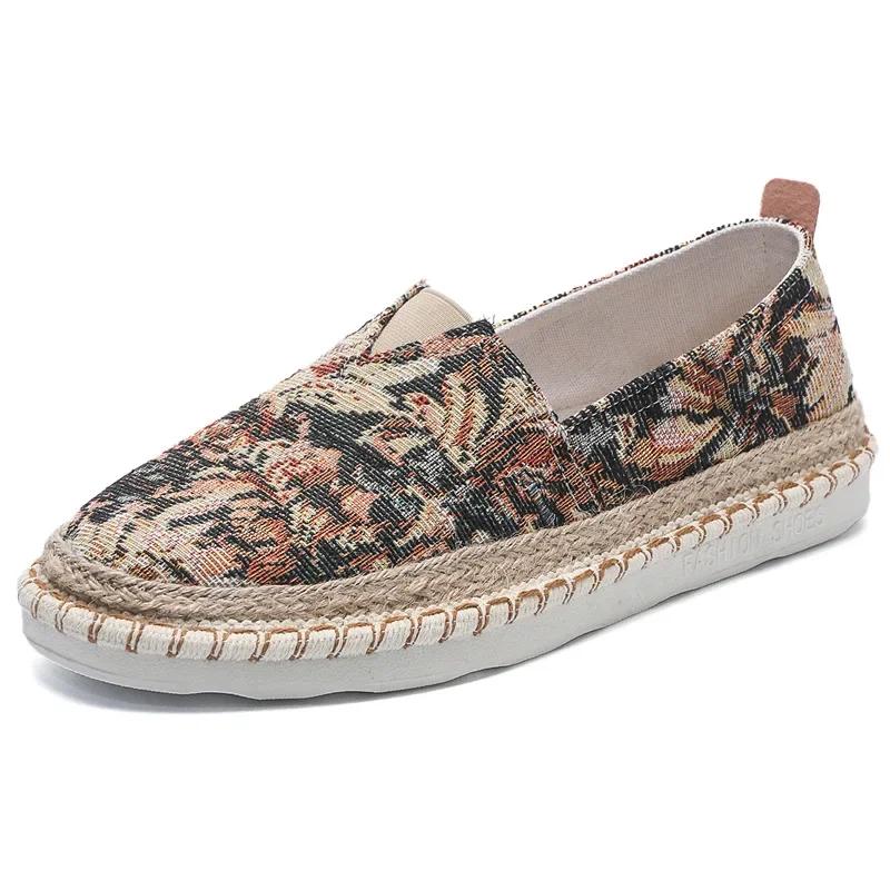 New Classic Round Toe Men's Shoes Casual Breathable Canvas Loafers Men Flat Fishmen Shoes Espadrilles Zapatos De Hombre 2025