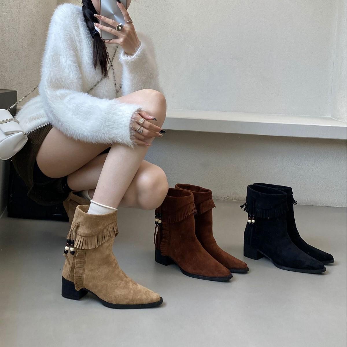 

2025 winter new pointed tassel thick high heel low tube thin suede Martin women s short boots 40 хаки