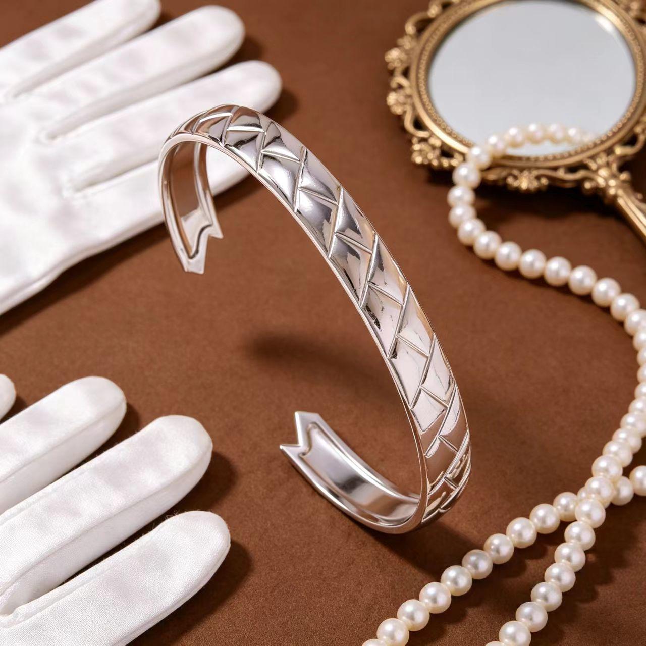 Women s Open Bangle Simple Plaid Titanium Steel Bracelet 18K
