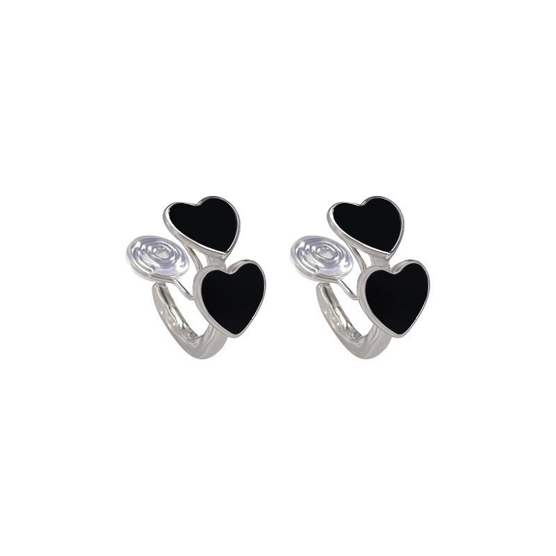 French Retro Double Heart Earrings - No Piercing Ear Clip, Niche Cool Style for Women
