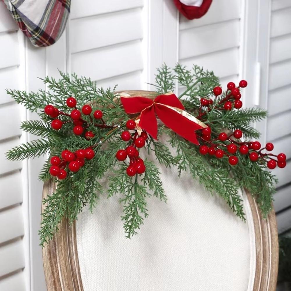 Plastic Artificial Christmas Decoration Red Berries Cypress Leaf Pendant  for Christmas Decoration