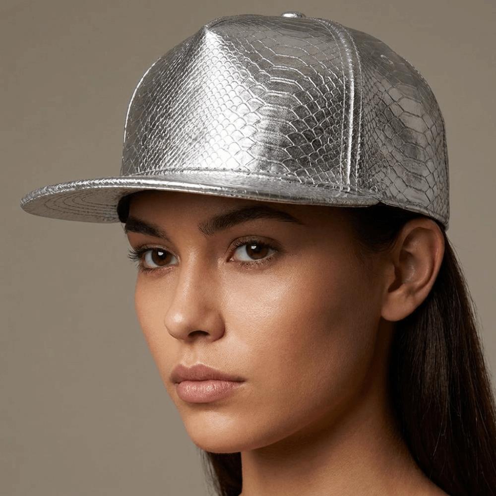 Cappellino da Baseball Semplice Regolabile in Pelle PU Protezione Solare Cappello Hip-hop Cappello da Sole Cappellino Snapback con Fantasia Coccodrilli Visiera Parasole