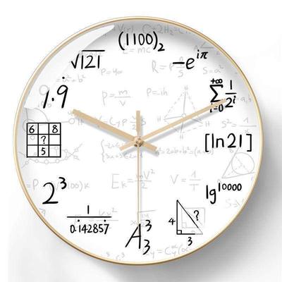 Horloge murale mathématique créative: As de la Science à Quartz avec Design de Formule Simple pour Salles d'Entraînement – Silencieux et Numérique.