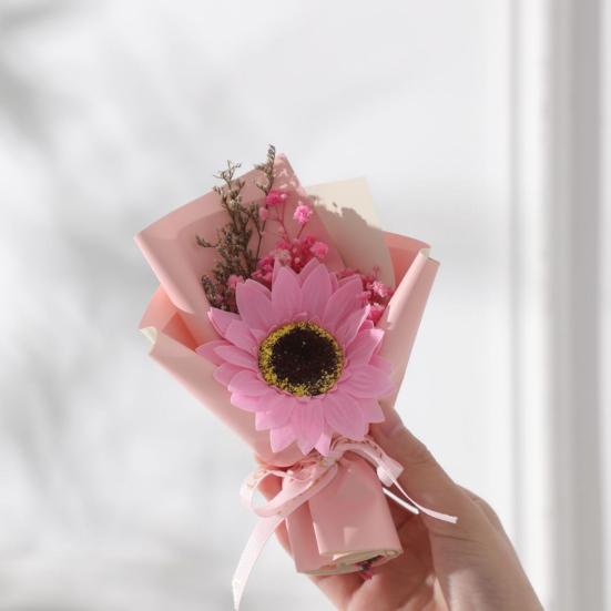 Mini Artificial Soap Flower Bouquet Faux Carnation/Sunflower Baby Breath Flower Arrangement Valentine's Day Gifts for Women Best Friend Girlfriend