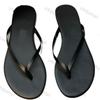 Women Flip Flops 2025 Summer New Comfortable Breathable Soft Bottom Beach Muje Lightweight Fashion Outdoor Slip On Casual Flats