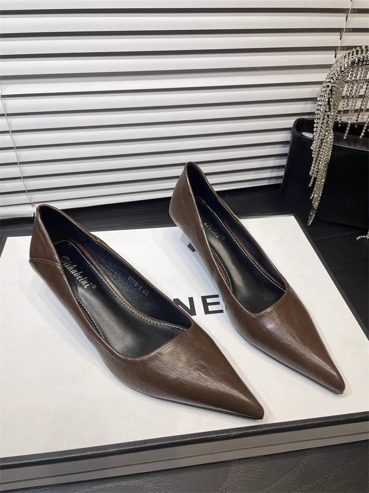 

Single shoe 2026 new pointed shallow mouth high heels leopard print fashionable versatile temperament commuting women s shoes 40