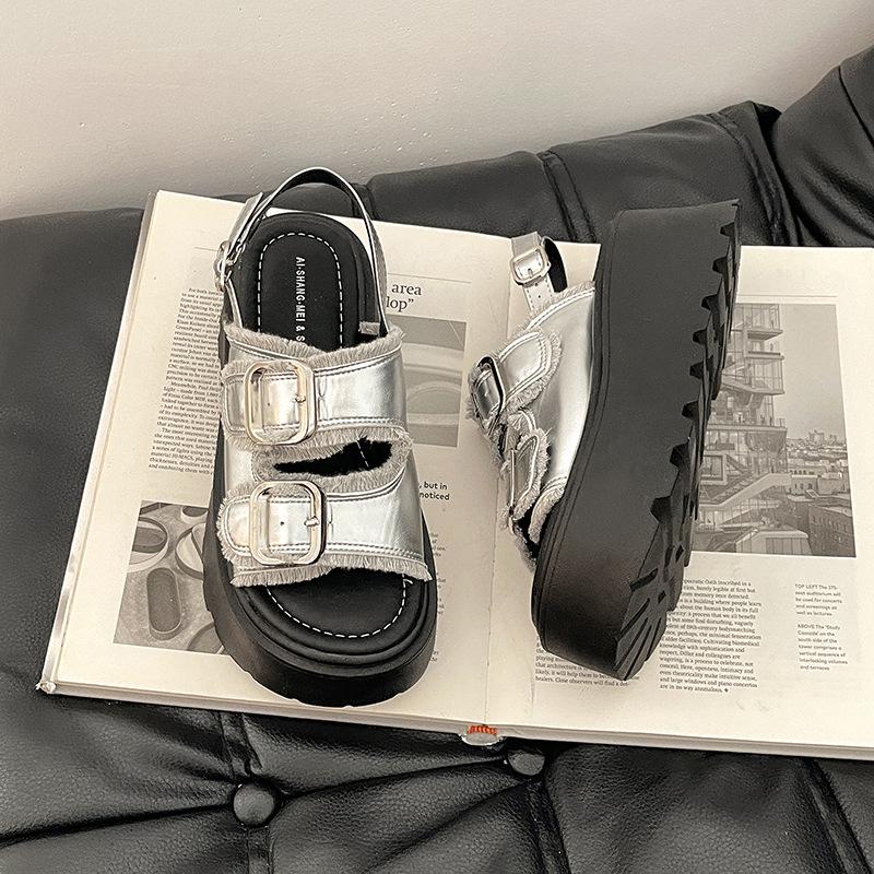 Fashion versatile thick-bottomed height-increasing cool slippers for women's outer wear,models for going out, casual and comfortable wedge slippers