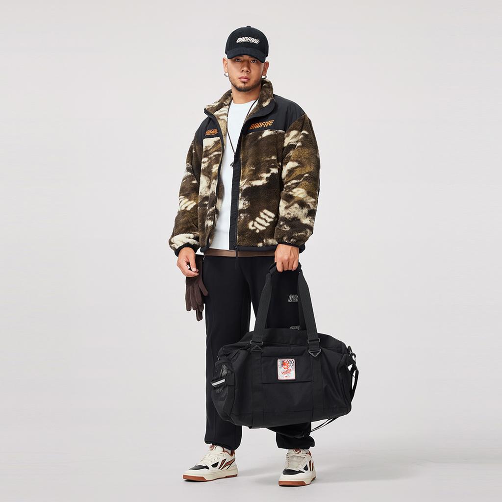 Li Ning Badfive Volná Pohodlná Teplá Prodyšná Bunda Pánská Bunda Maskáčová Černá AFDU507-3