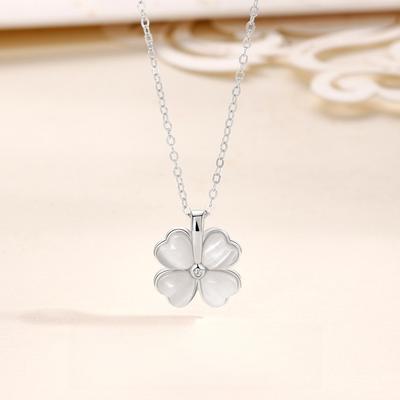 Opal Lucky Four-leaf Clover Necklace Women's Fashion Versatile Niche Light Luxury Necklace Gift Women