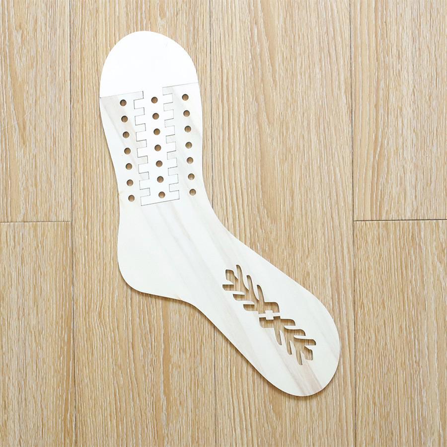 Wooden Telescopic Display Model for DIY Knitting Socks Props