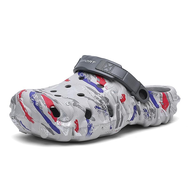 Men EVA Clog Sandals Lightweight Hollow Beach Garden Shoes Non Slip Outdoor Summer Slippers Large Sizes 40-47 Daily Wear 40
