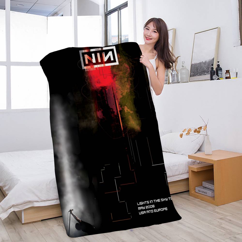 

Band N-Nine I-Inch Nails Beach Towel Colorful Bath Towels For Girl Microfiber Quick Dry Sand Free Beach Yoga Spa Gym Pool W40*H60(CM)