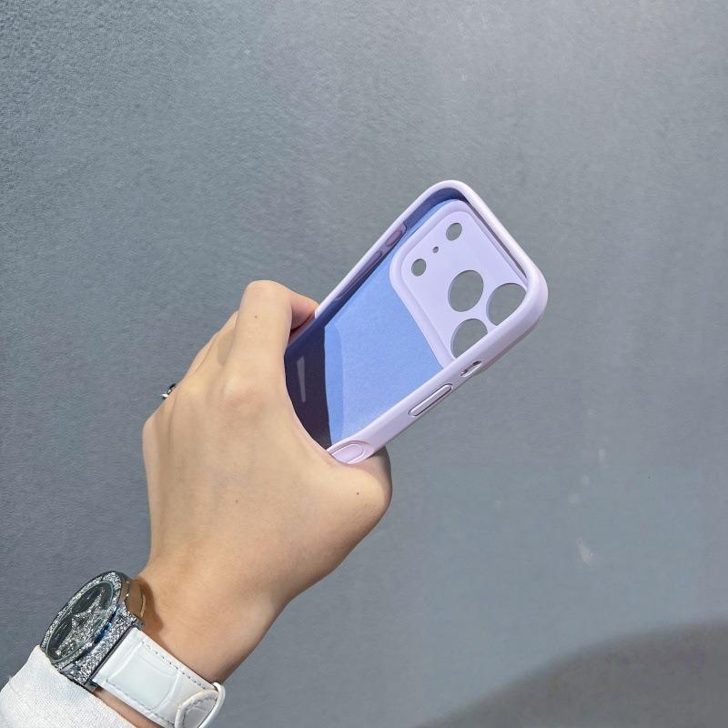 Liquid Silicone Is Suitable for iPhone17 Pro Mobile Phone Case, Simple Skin Feel, Apple 16 Pro All-inclusive Anti-drop Protective Case.