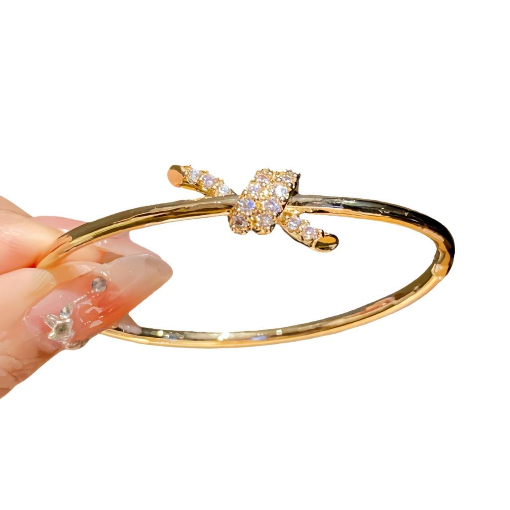 2026 Rope Knot Bracelet Women's Snap-on Full Diamond Kink Bracelet Copper Plated 18K Light Luxury Temperament High-end Hand Jewelry
