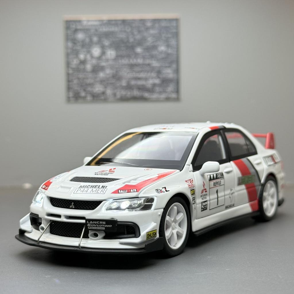JDM 1:32 Mitsubishi Lancer Evolution EVO Petroleum Version Legierung Druckgussmodell Sound & Licht Spielzeug Geschenke für Erwachsene Für Freund