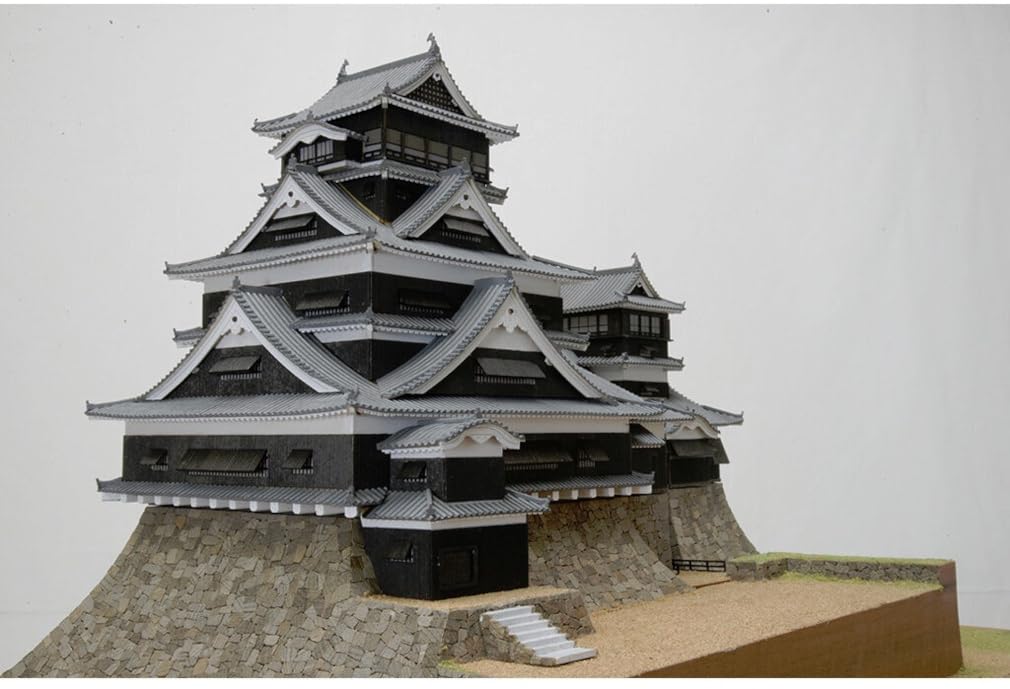 Woody Joe Kumamoto Castle Holzmodellbausatz 1/150 (Gebäude)