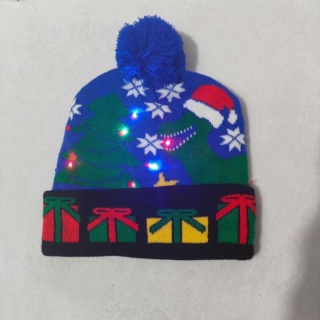 כובע צמר מצויר לחג המולד עם פונפון ותאורת LED