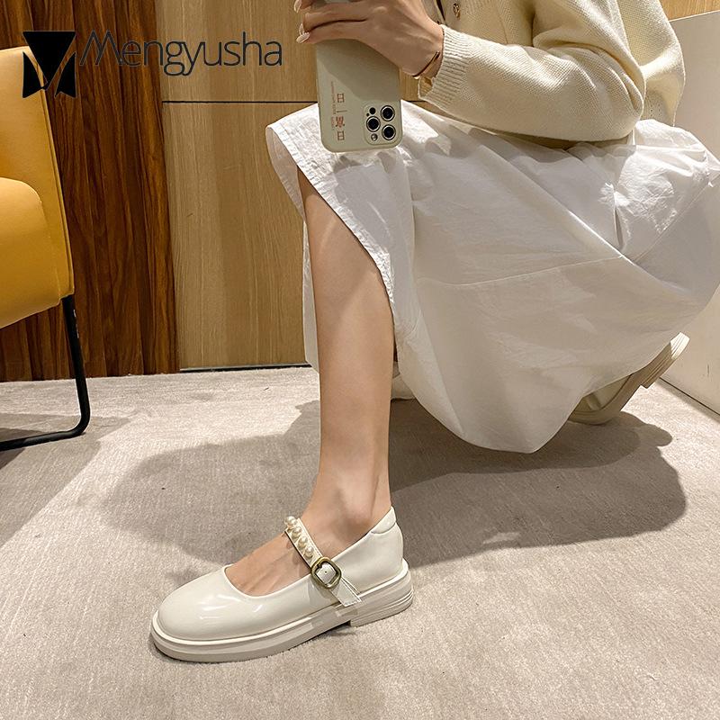 Fashion Spring Loafers Lolita Shoes Woman Belt Buckle Strap Mary Jeans Patent Leather Flats Girls Cosplay JK Footwear Female Sneakers