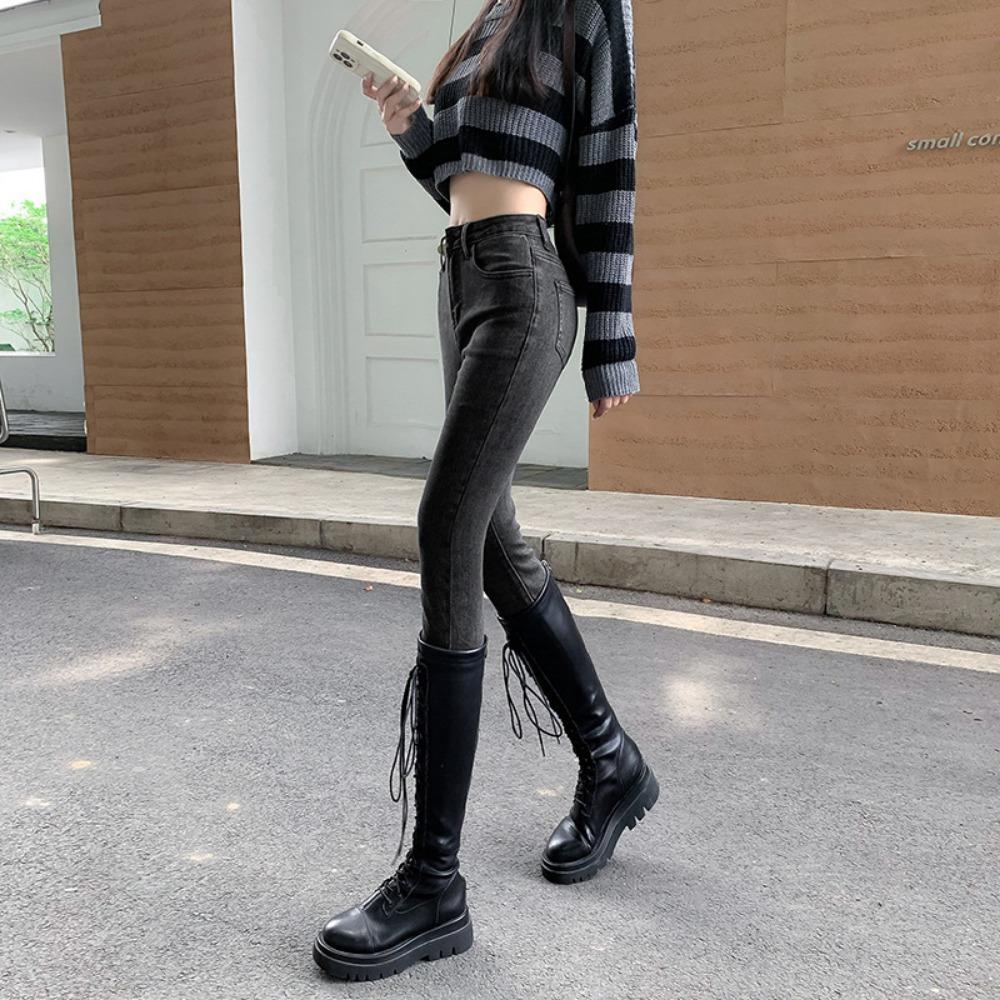 Autumn and winter new jeans women's pencil pants high waist high and thin versatile ins small feet pencil pants