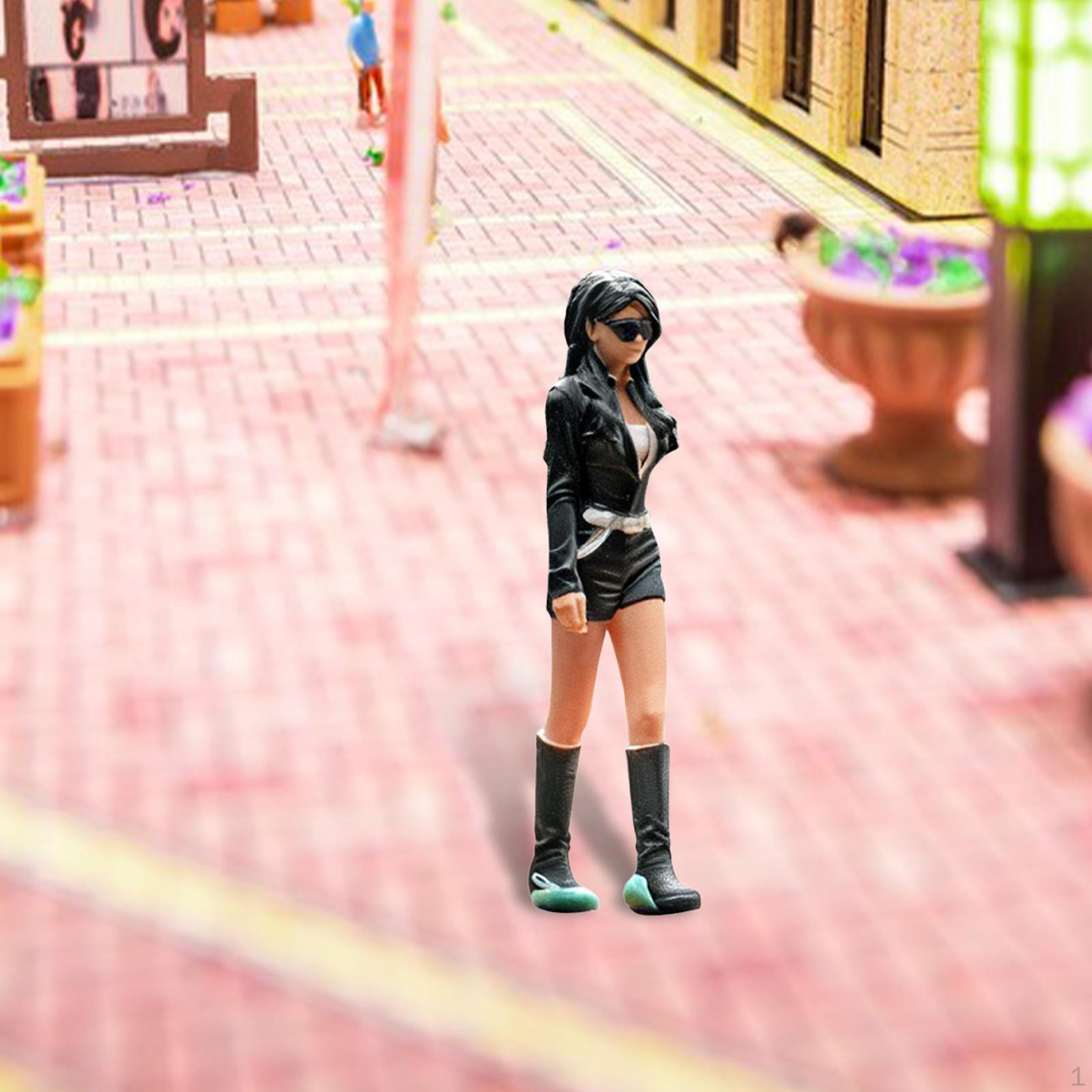 

1/64 Miniature Female Figure Mini Scene Prop Tiny Micro Landscape Decoration Photography
