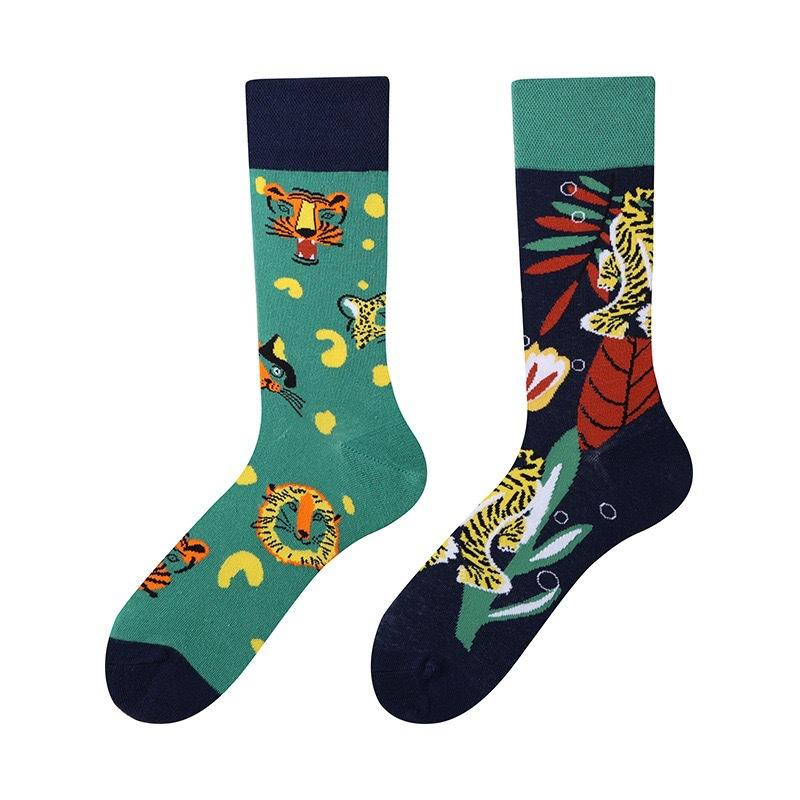 Unisex Asymmetric Design Cotton Crew Socks A B Pair Cartoon Streetwear Socks