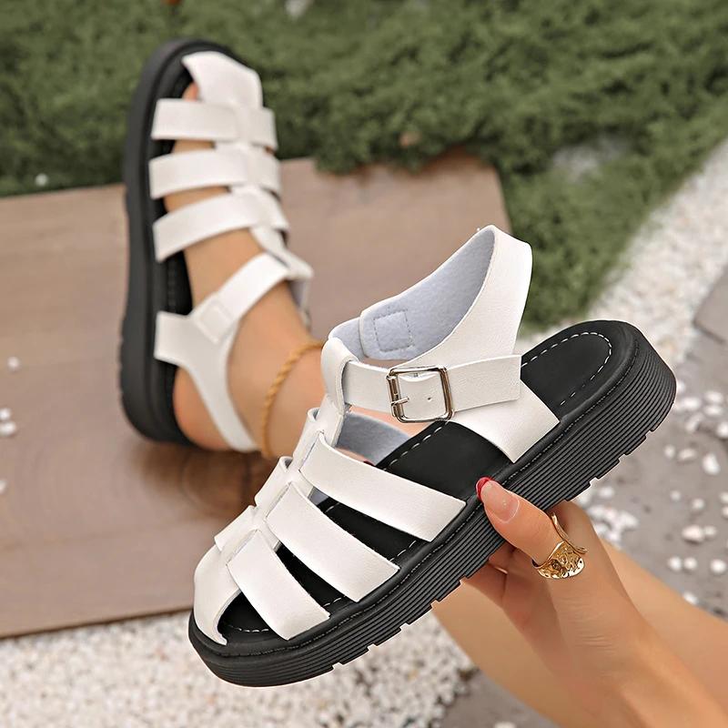 Fashion Closed Toe Hollow Out Roman Sandals for Women 2025 Summer Comfort Outdoor Beach Shoes Woman Fashion Pu Leather Platform Sandals