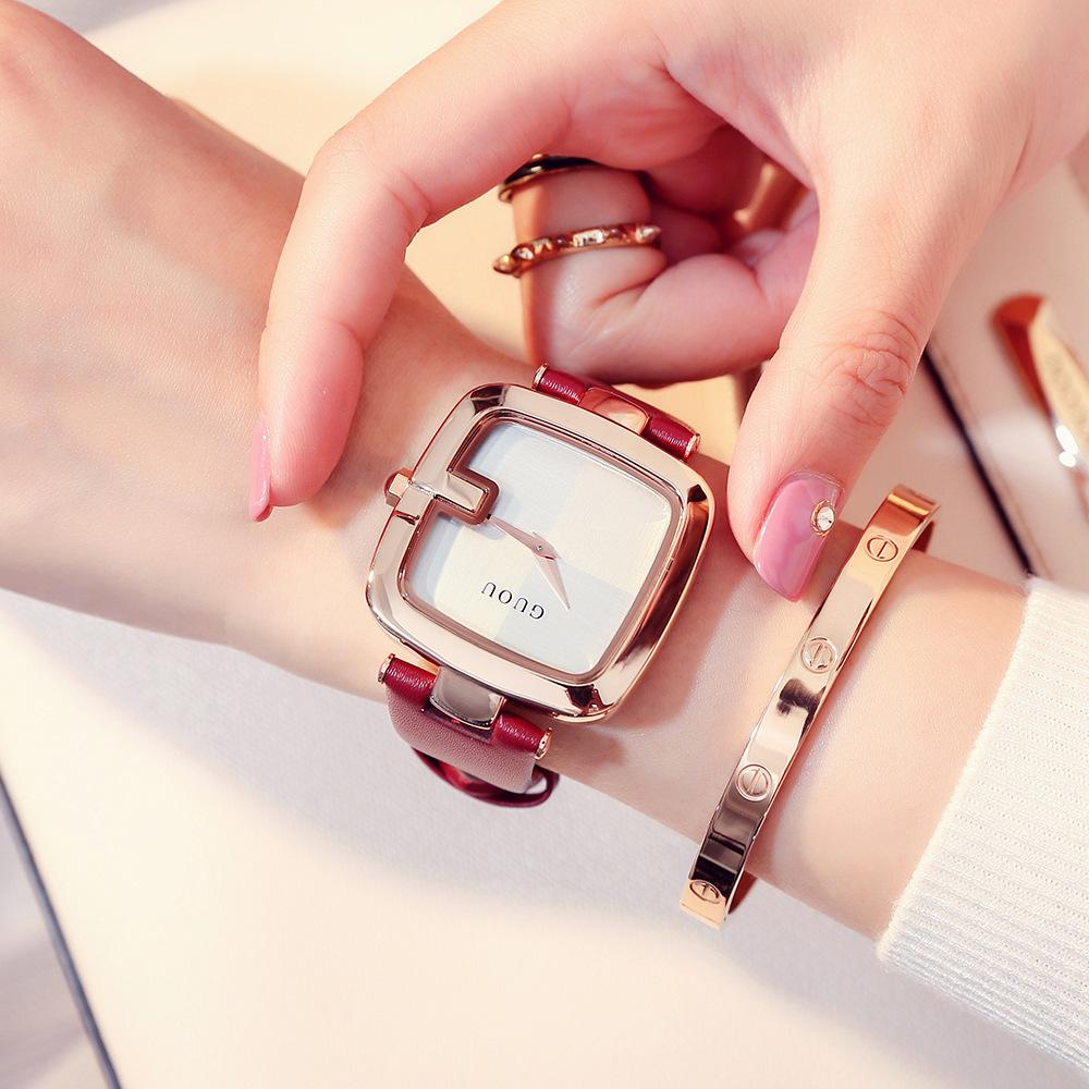 Ceasuri Hong Kong Ceasuri de damă la modă personalizate Ceasuri de lux Temperament Light Ceasuri pătrate de damă