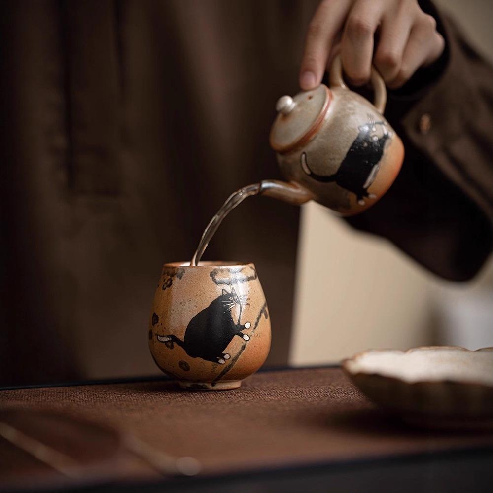 2PCS/Set Japanese Style Ceramic Tea Cup Hand Painted Silver Cat Dragon Egg Tea Set for Gongfu Tea Home Use Collection