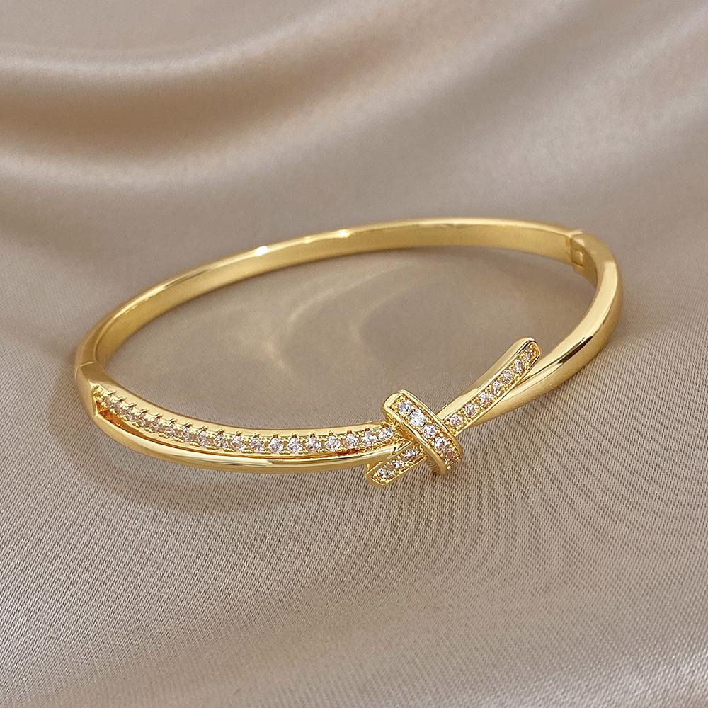 Elegant Twisted Irregular Gold Plated Copper Bangle for Women Sparkling Rhinestone Inlaid Spring Bracelet Holiday Jewelry Gift