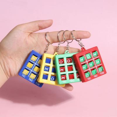 Porte-clés jeu d'échecs OX, pendentif léger et Portable, jeu de Puzzle, porte-clés pour enfants et adultes