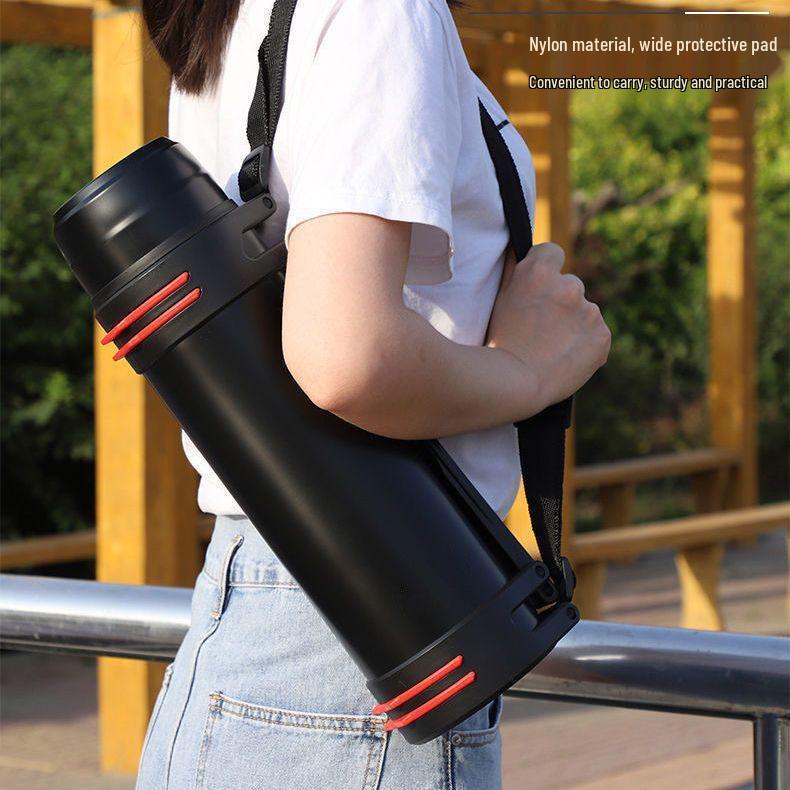 Large Capacity 304 Stainless Steel Vacuum Flask - Men's Portable Insulated Water Bottle for Outdoors and Construction Sites