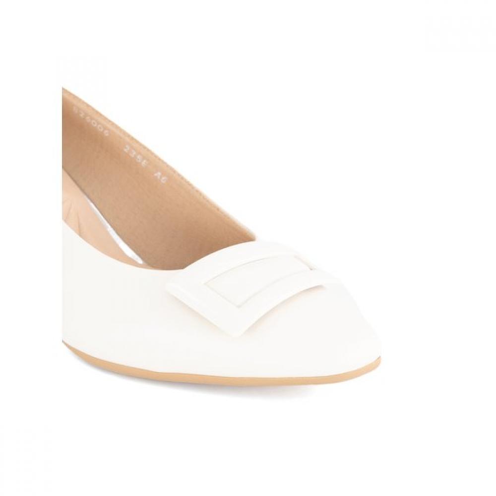 BeCCaCCino Women S ShoeS C 1320