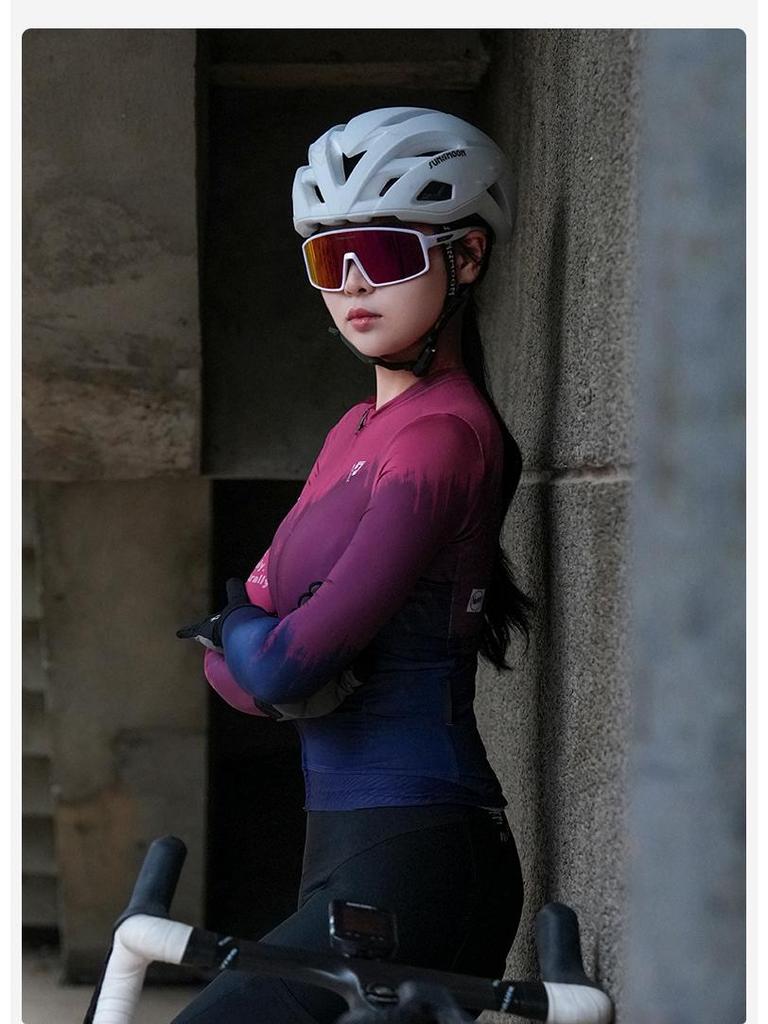 NUCKILY Damen Langarm-Radtrikot - Atmungsaktives Slim Fit mit Sonnenschutz für Frühjahrs-/Herbstfahrten.