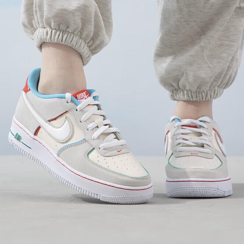 Nike Air Force 1 LV8 GS Holiday Cookies Kids Sneakers Cream Pale-Ivory Picante-Red FQ8350-110