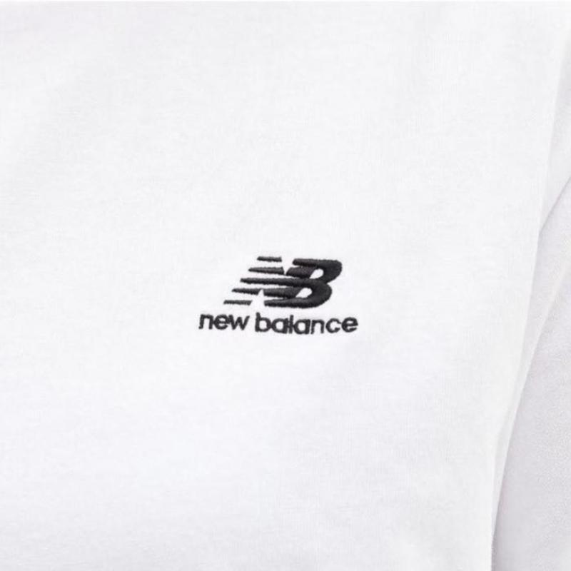 New Balance ShorT Sleeve T shirT Nbnegco201