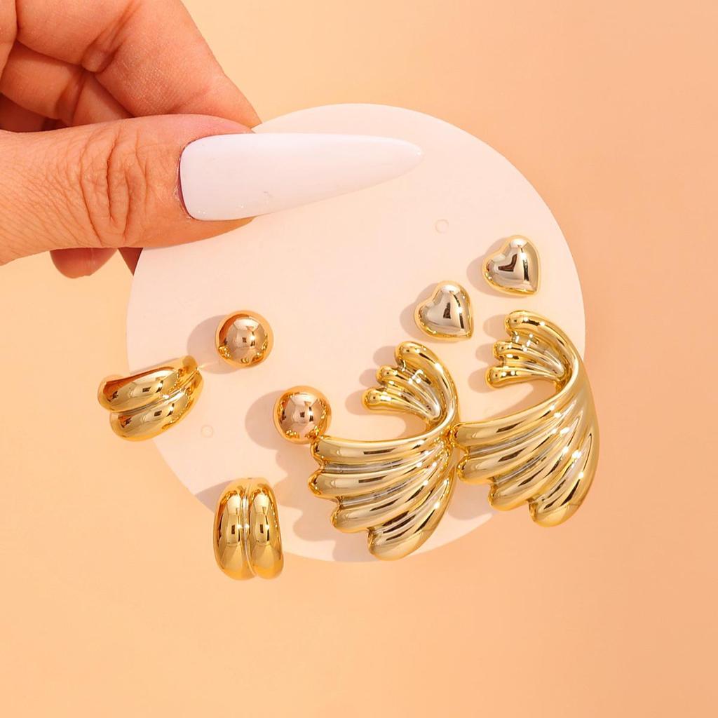 Golden Ladies' Fashion Stud Earrings Set - Trendy, Cold Style, High-End, Simple Design