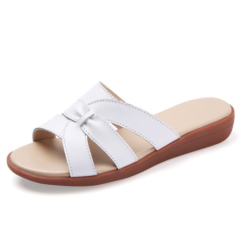 

Новые тапочки из коровьей кожи для женщин на лето, мягкая подошва, для улицы, для беременных, средний и пожилой возраст, большой размер, плоские женские тапочки 36