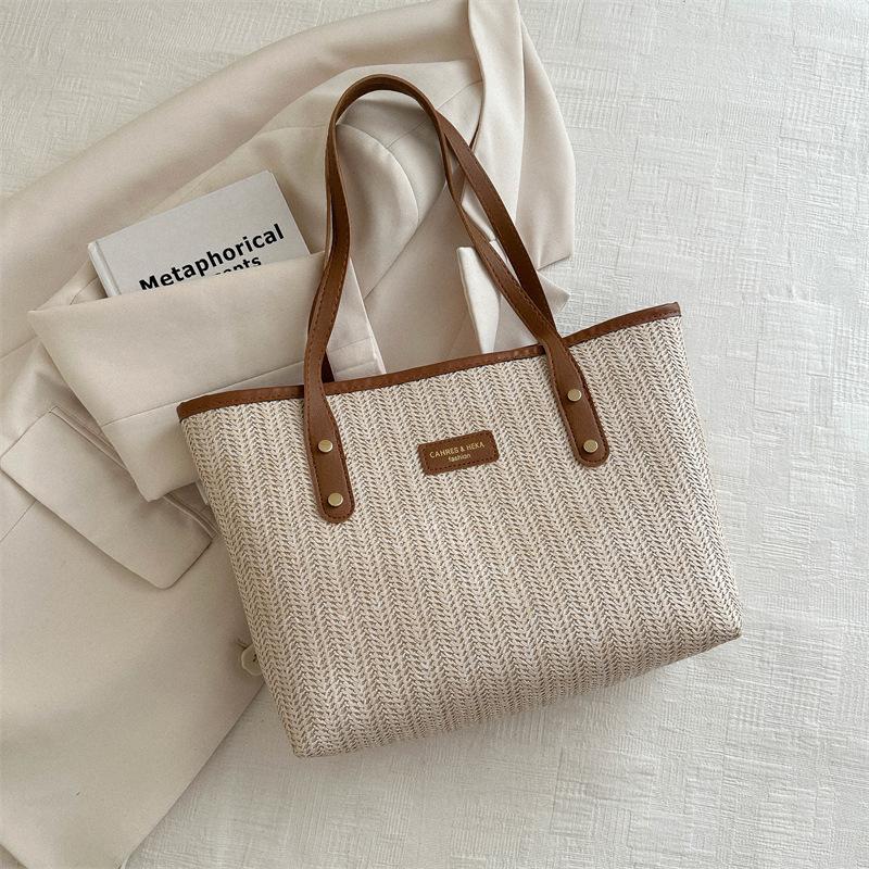 Straw large-capacity fashion Korean version handbag 2025 spring new versatile ins shoulder armpit bag tote bag