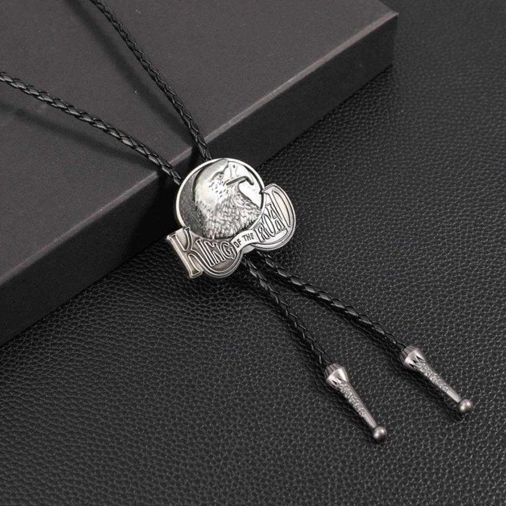 Vintage Bolo Tie Rodeo Slips Lær Bolo Tie Kjede Ku Skalle Bolo Tie for Menns Rodeo Halsbekledning