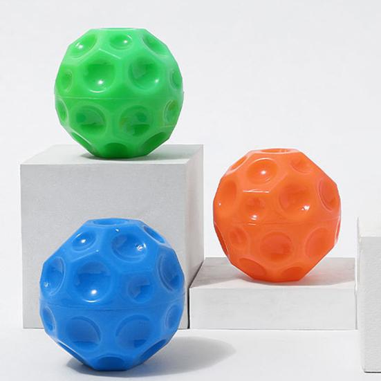 Dog Squeaky Ball Toy Bite Resistant Pet Interactive Chew Toy Small Medium Large Dogs Teething Cleaning Boredom Enrichment Toy