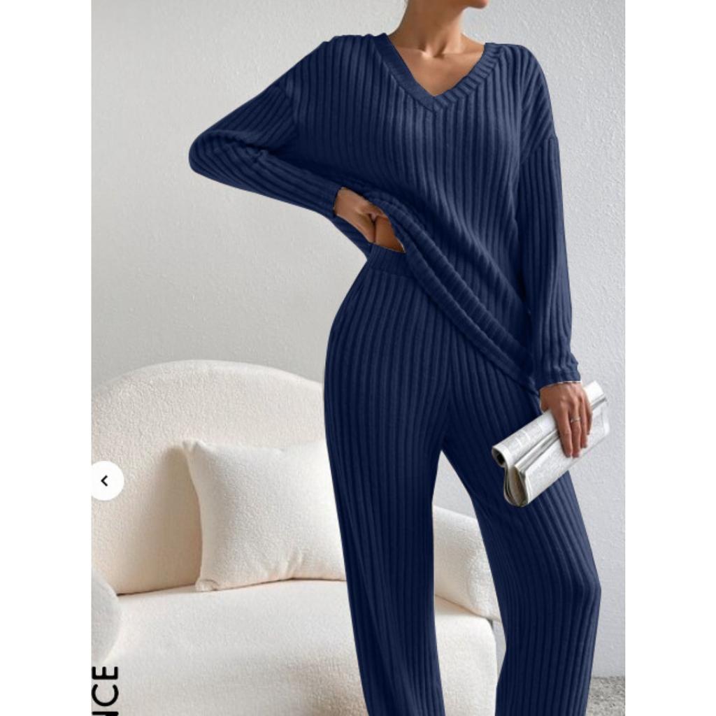 Women's V Neck Ribbed Knit Two Piece Set Long Sleeve Top Elastic Waist Wide Leg Pants