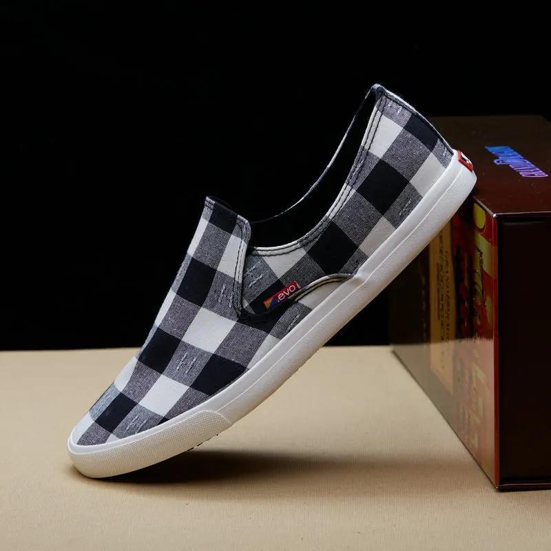 Fashion Mens Loafers Lattice Canvas Shoes for Men Slip-on Breathable Casual Shoes Flat Footwear Fashion Sneakers Men Designer Shoes 2025