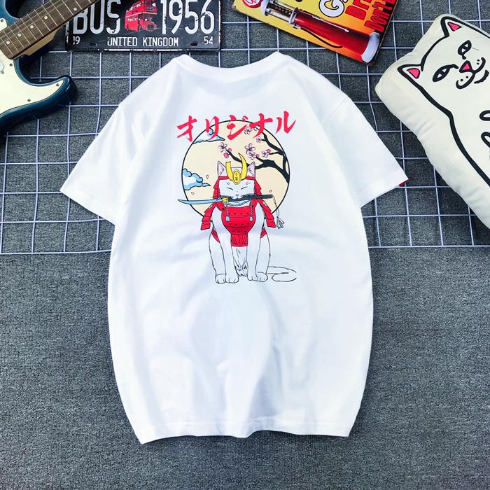 Japanskt Trendigt Märke Körsbärsblomma Lyckokatt Retro Tecknat Tryck Paroutfit Ren Bomull Kortärmad T-shirt för Män Kvinnor