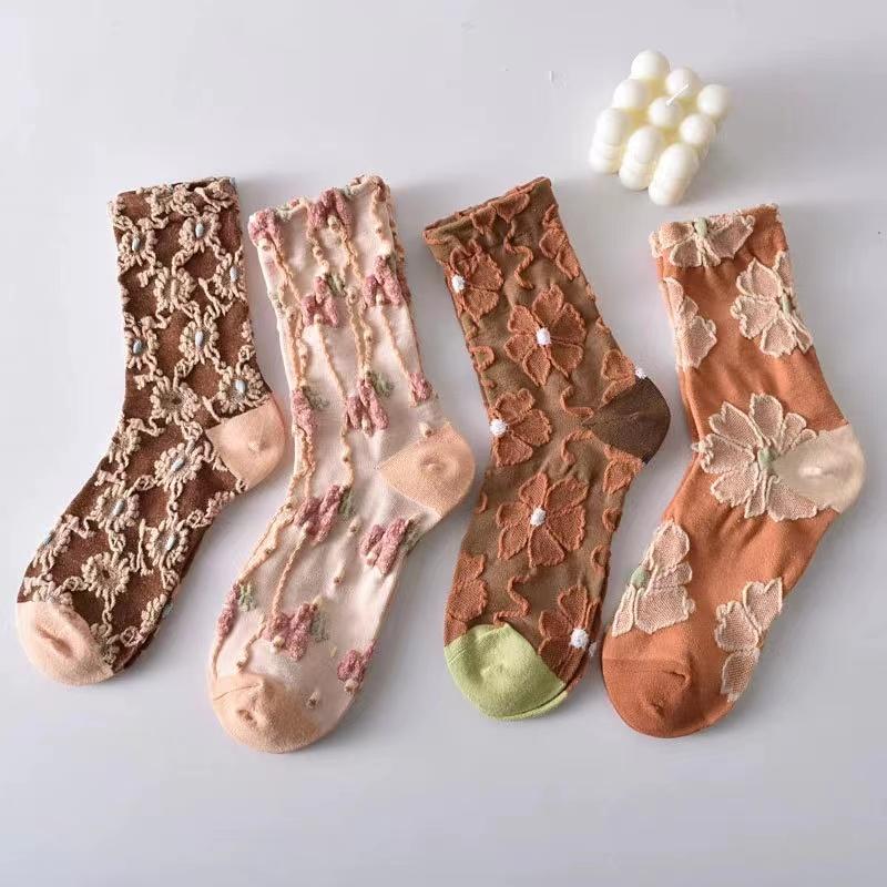 5 Pairs of Fashionable Harajuku Retro Palace Style Women's Socks With Novel Ethnic Print Cute Three-Dimensional Relief Socks
