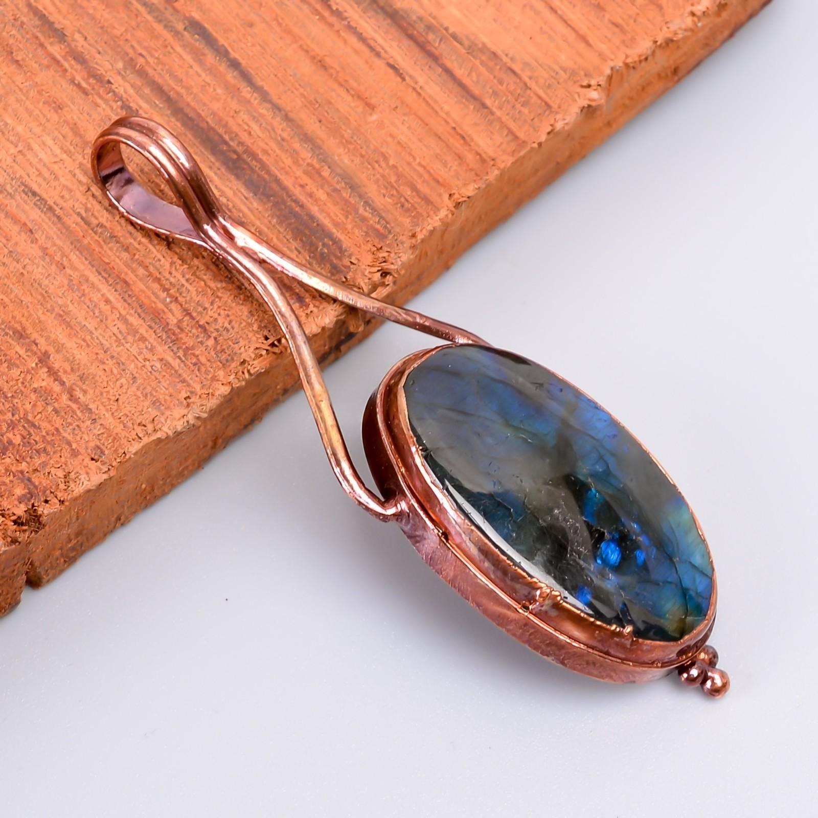 

Овальный Натуральный Лабрадорит Медь Гальванопластика Подарок Лучшему Другу Подвеска Ювелирное Изделие V-51