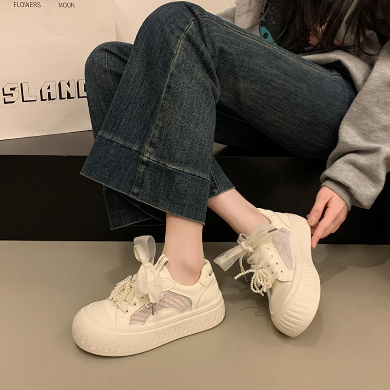 Popular Niche Fashion Sports Shoes Women's New Spring Single Shoes Versatile Flat-bottomed Pearl Lace-up Casual Sports Shoes