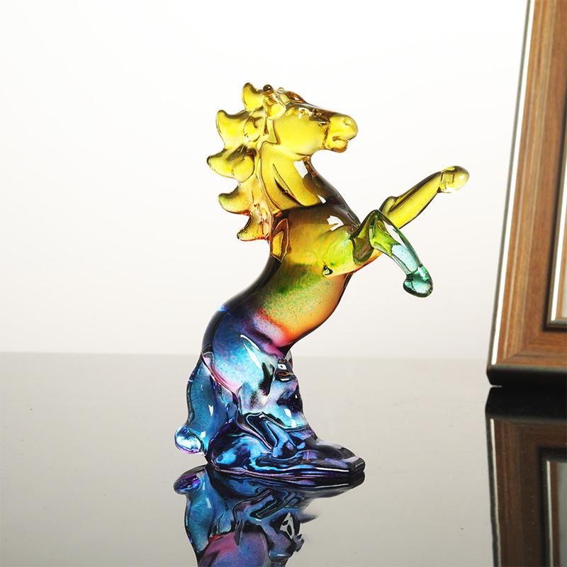 Crystal Horse Figurine 2026 Zodiac Horse Statue Home Desktop Bookshelf Office Ornament Horse Decor Feng Shui Bring Fortune