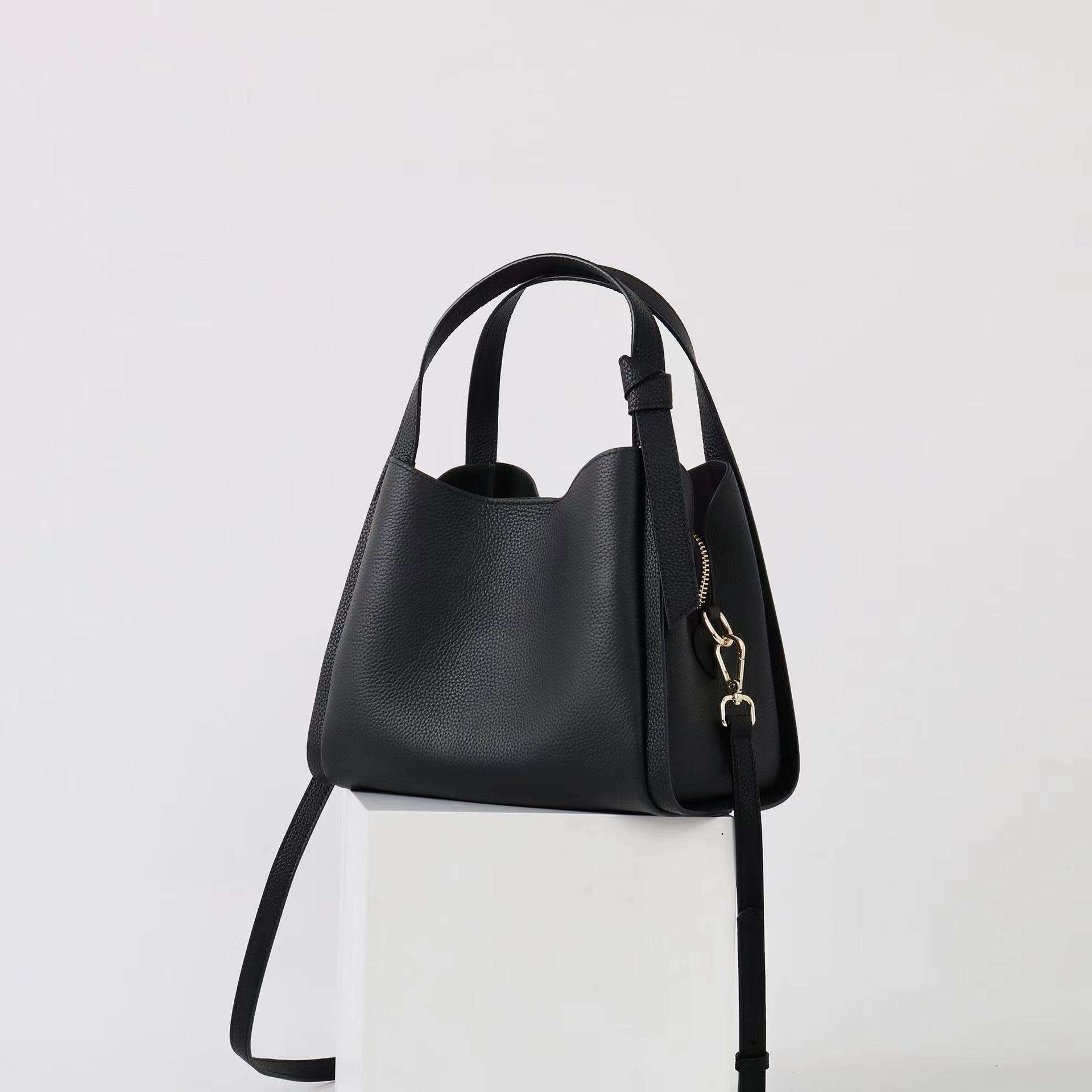 

2025 New Versatile Head Layer Cowhide Bucket Bag With Advanced Trendy Style Large Capacity Commuter Handheld Single Shoulder Crossbody 23cm чёрный