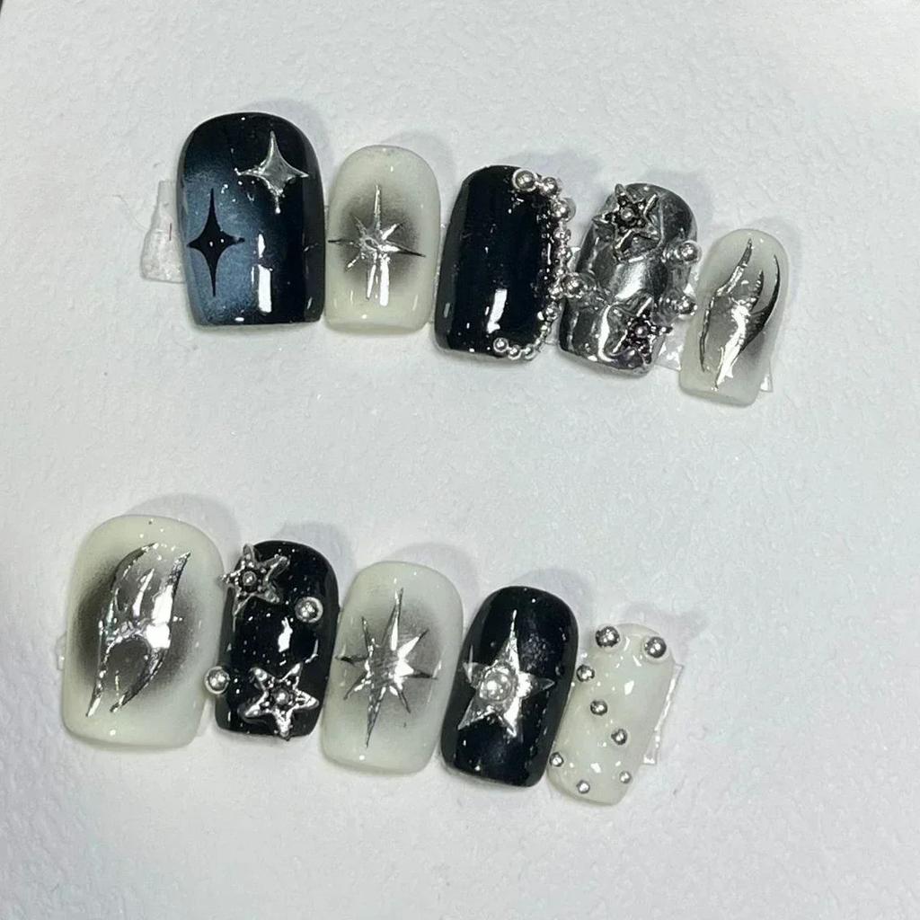 10Pcs Short Sweet and Cool Handmade Press On Nails Full Cover Design Round Head Fake Nail Artificial Manicure Wearable Nail Tips